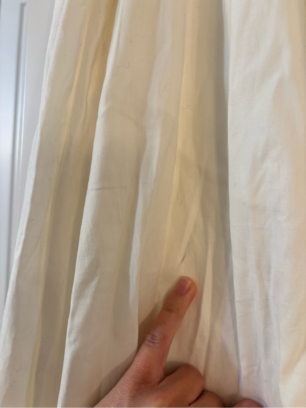 new Reformation Lucy cotton poplin maxi skirt in ivory - Picture 9 of 10